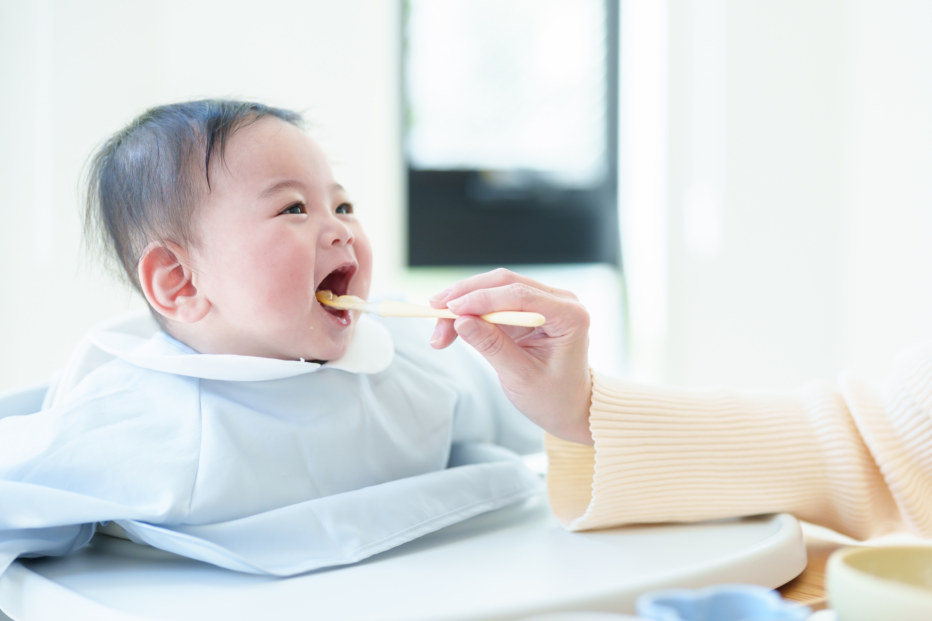 そのひと口が、未来をつくる<br>― 離乳食とお口の発達の関係 ―